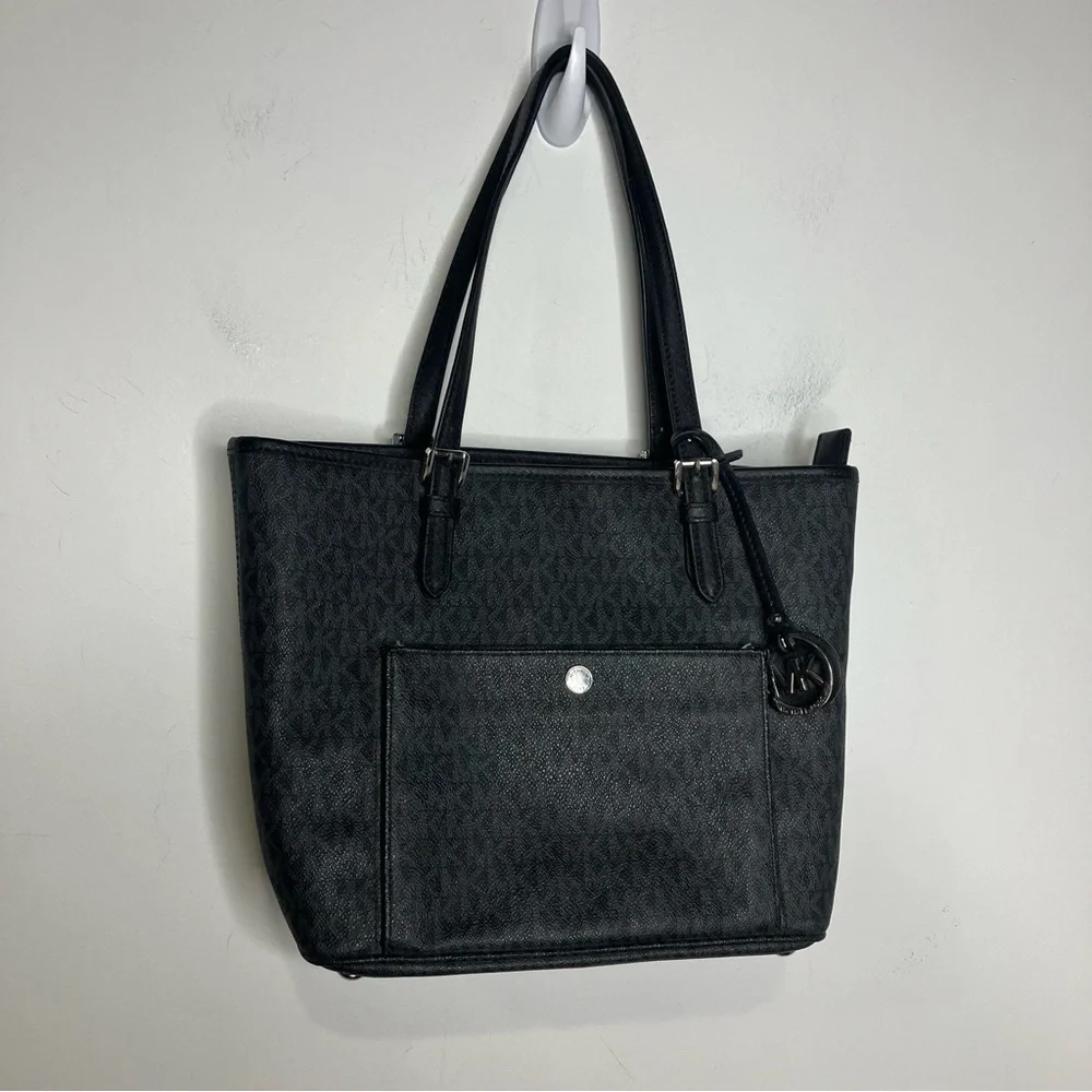 Michael Kors medium size shoulder bag‎ black gray